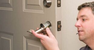 Locked Out? Find a Locksmith Near Me Now!